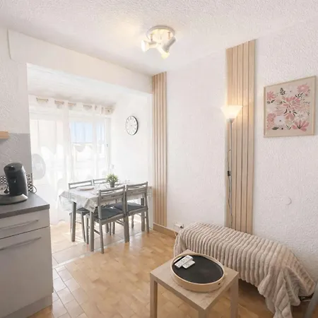 Np200-89-26a Studio, Apartment *